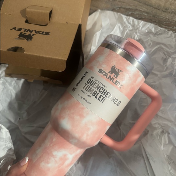 Stanley 40oz peach tie dye!